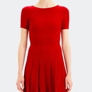 NWT: Theory Pleated Short Sleeve Dress - Size S